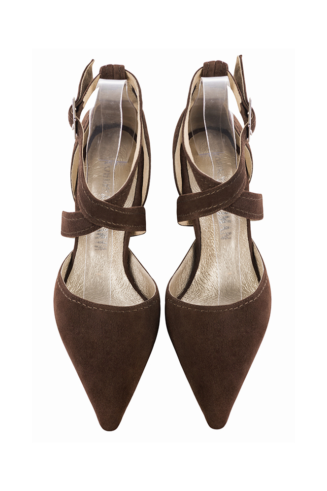 Women's dark brown open side dress shoes, with crossed straps. Pointed toe. Low block heels - Top view